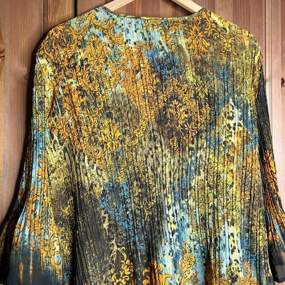 Catherines Animal Print Women’s Blouse 1X Bell Sleeves Boho Lagenlook Flowy Chic - Picture 7 of 8